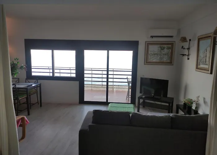 In First Line Apto 8-6 Marbella